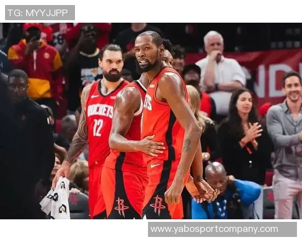 多支球队争抢保罗湖人掘金火箭尼克斯均表达兴趣 多支球队争抢保罗湖人掘金火箭尼克斯均表达兴趣