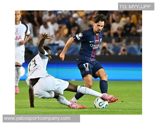 巴黎圣日耳曼对阵热刺裁判名单公布德国名哨兹瓦耶执法引关注