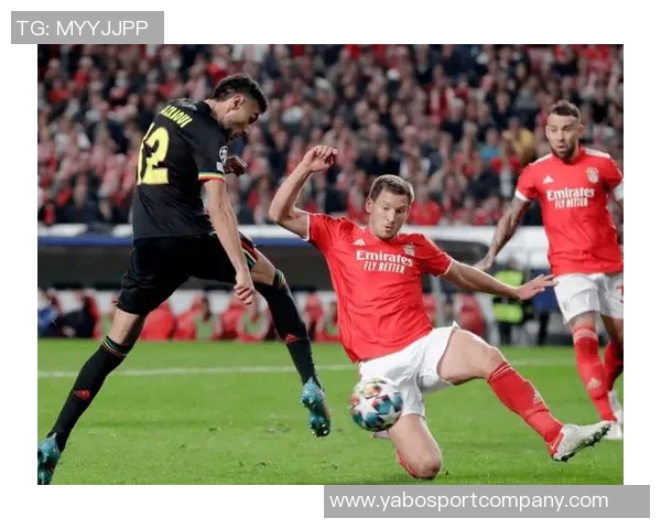 欧冠小组赛焦点对决本菲卡与阿贾克斯谁能打破0分尴尬局面