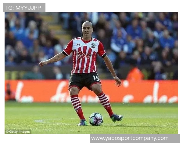 罗梅乌重返南安普顿34岁中场以免签方式回归球队