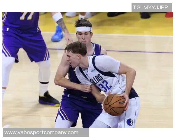 弗拉格首次面对约基奇的挑战与感悟：防守策略全失效