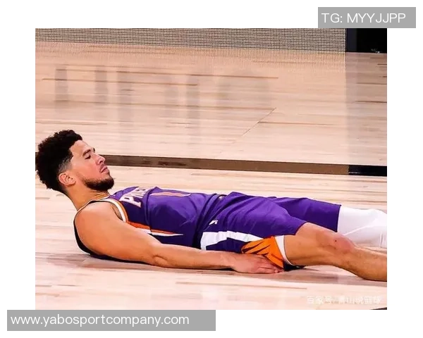 布克绝杀前三分未能命中坦言感到煎熬训练表现与比赛差距明显