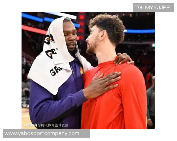 杜兰特称赞申京高位持球能力让对手难以预测他的下一步动作