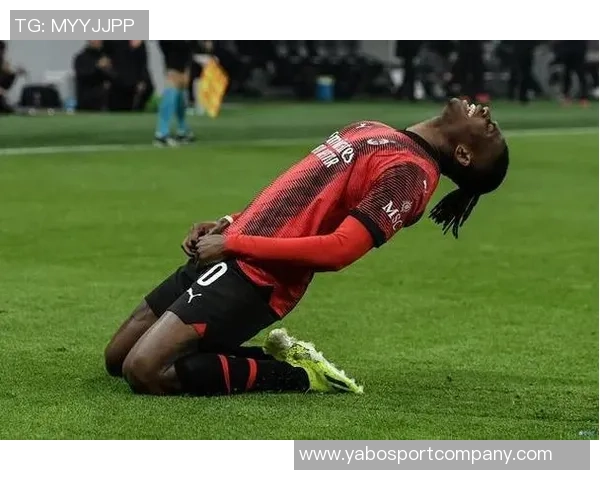 莱奥独自训练备战国脚们周四前全员归队助力米兰