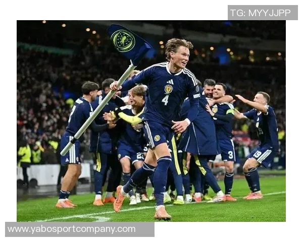 2025年意甲最佳进攻阵容揭晓劳塔罗雷特吉莱奥麦克托米奈强势入选